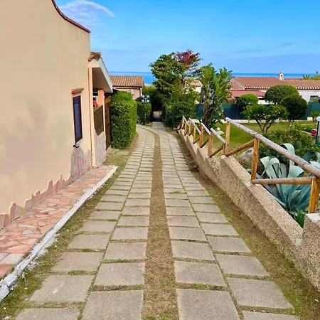Vakantiehuis - Golden Seashell - Just 500 M From The Beach, Garden With Bbq, Sea View Terrace, Air Conditioning, Parking
